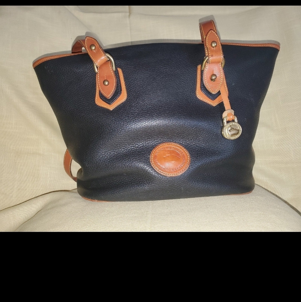 Dooney and Bourke purse